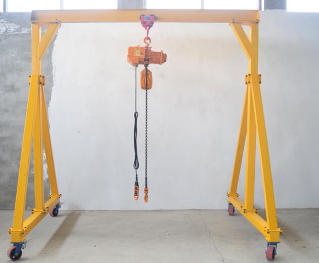 簡(jiǎn)易式龍門吊圖片展示1 簡(jiǎn)易式龍門吊圖片展示1