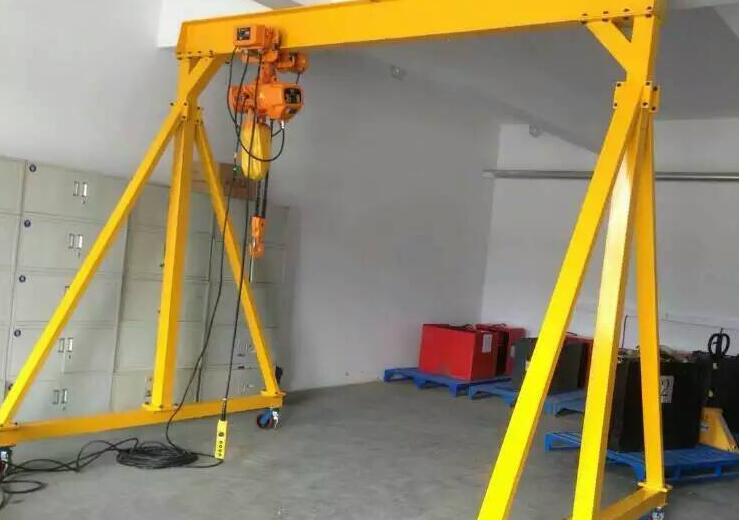 簡(jiǎn)易龍門(mén)吊圖片展示 簡(jiǎn)易龍門(mén)吊圖片展示