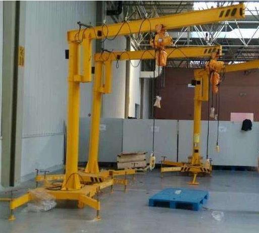 自行動(dòng)臂式起重 自行動(dòng)臂式起重