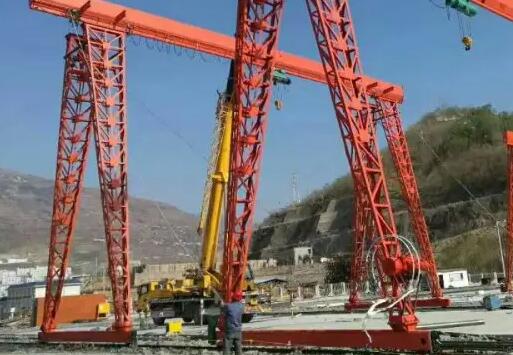 龍門吊需要具備什么**設備 龍門吊需要具備什么**設備