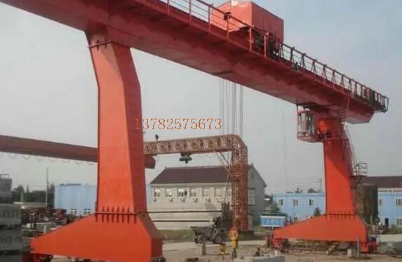 市場上20噸龍門吊價格多少錢？選哪個生產(chǎn)廠家可靠？