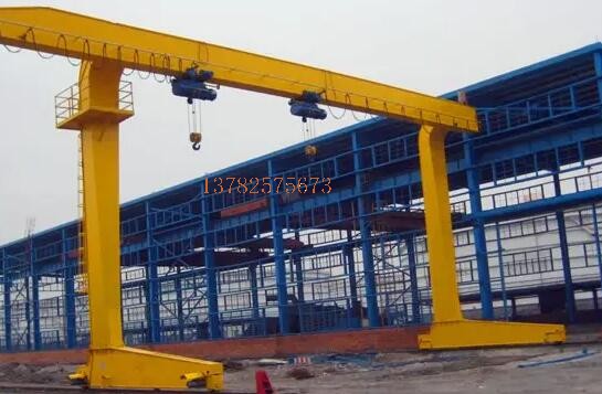 龍門(mén)吊電氣設(shè)備組件和路線的維護(hù)保養(yǎng)