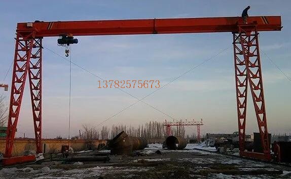 門(mén)式起重機(jī)軌道壓板應(yīng)如何選？