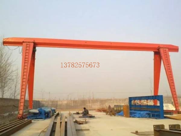 如何判斷龍門吊門式起重機(jī)是否存在故障或隱患？